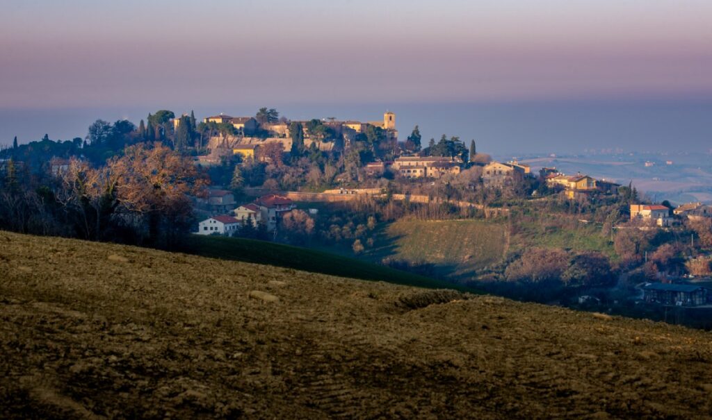 A Montegridolfo il Summit (Quasi Tuttu Al