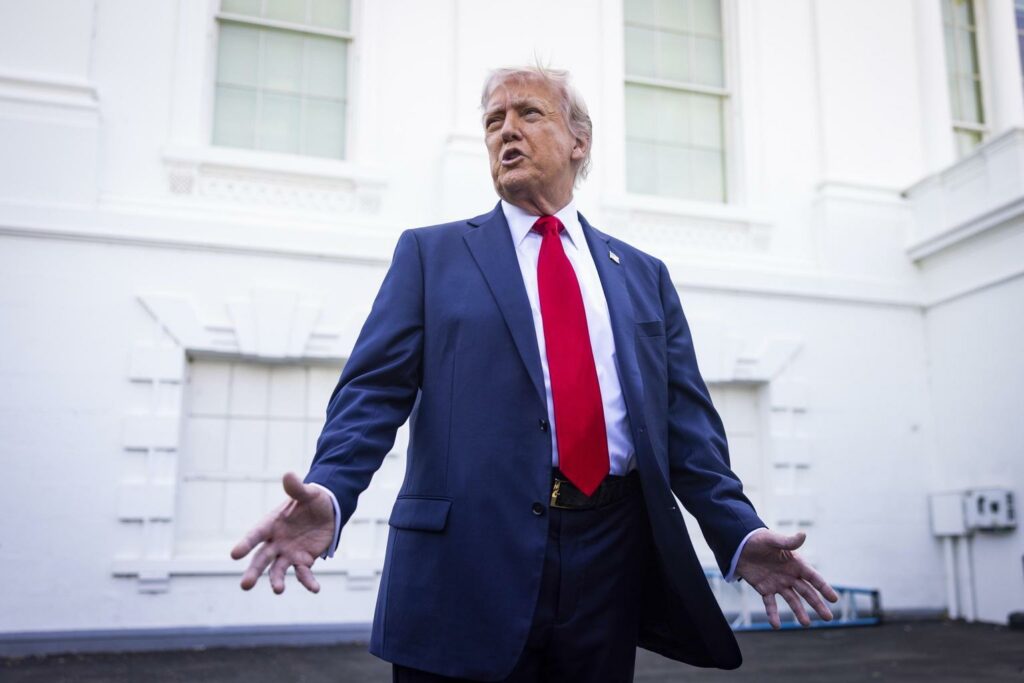 Donald Trump Critica La Sentnza Sui Dazi: "Discine Politic E OrriBile"