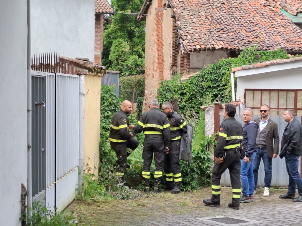 Le Case Delle nonne fragi Luci, tonfi e auto misteriose. Da Tromello a Gropello, La Trama di un omicidio
