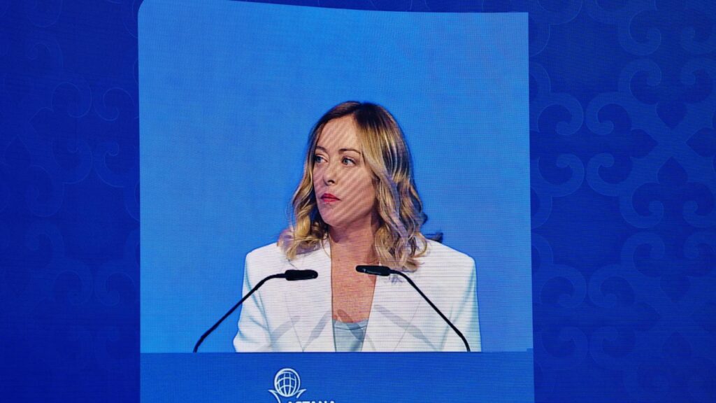 Meloni: “Contensa della Visita Di Macron. Sul Rapporto tra Italia e Francia Si è Montata Panna” Meloni: "Contensa della Visita Di Macron. Sul Rapporto tra Italia e Francia Si è Montata Panna"