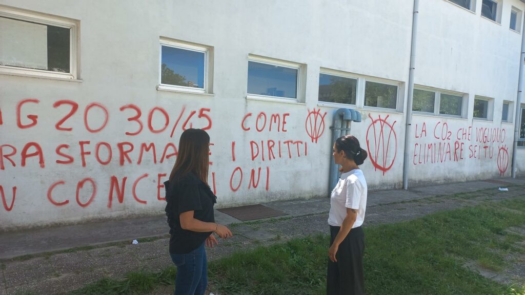 Scuola Pirandello, Assalto Choc Con lo spray. Digos a Caccia di Filmati