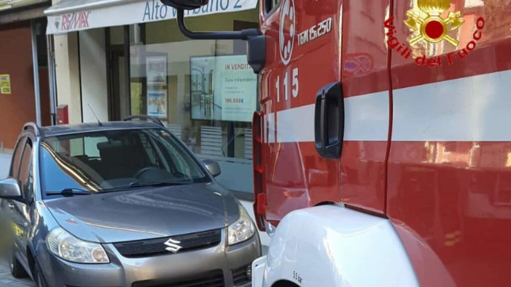 Travolta, Schiaciata Contro un muro e uccisa dall'auto in retro