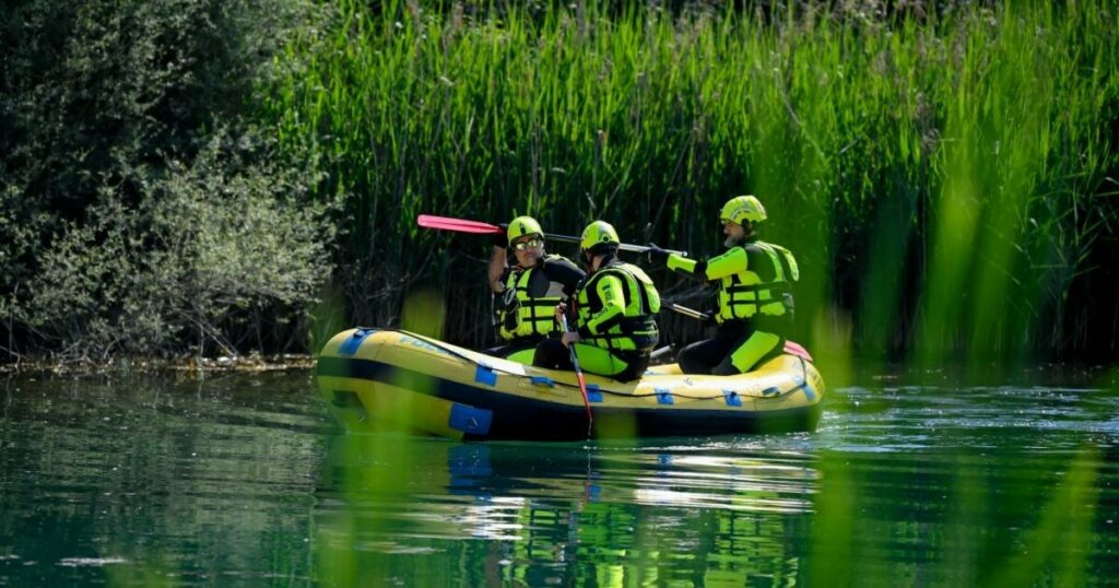 Cade in un canale per tentare di salvare il cane: 57enne muore annegato a Settimo Milanese Bambina di 10 anni annega nel fiume Piave