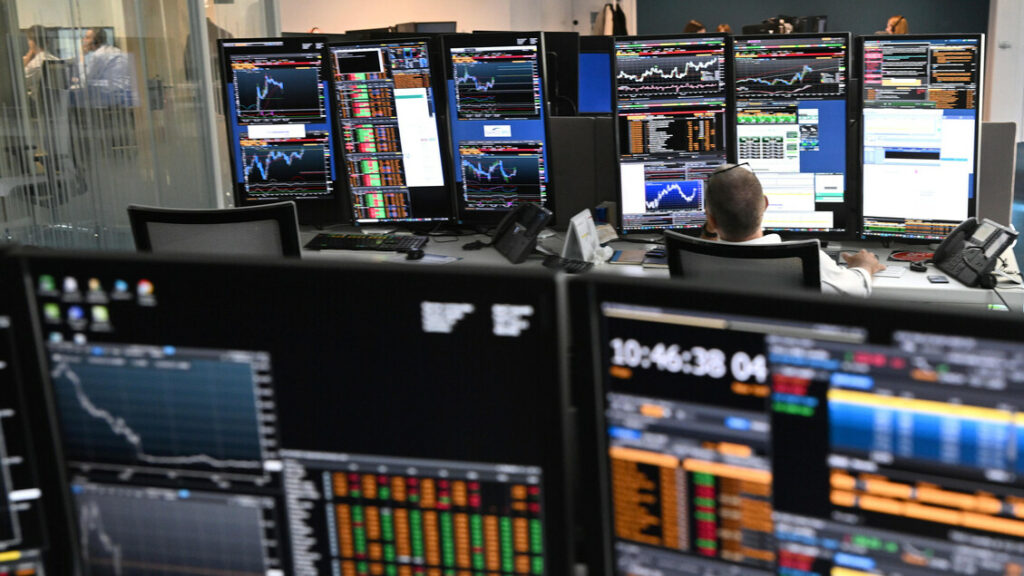 Borsa: Milano in calo con l’Europa, pesano le banche – Notizie Borsa: Milano in calo con l'Europa, pesano le banche - Notizie