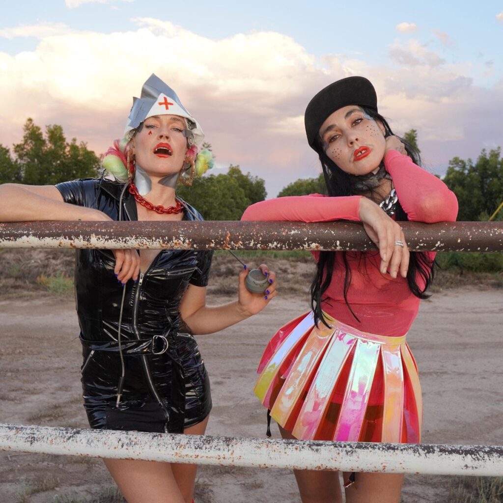 DOVE People. CocoRosie: “Siamo nomadi creative” DOVE People. CocoRosie: "Siamo nomadi creative"