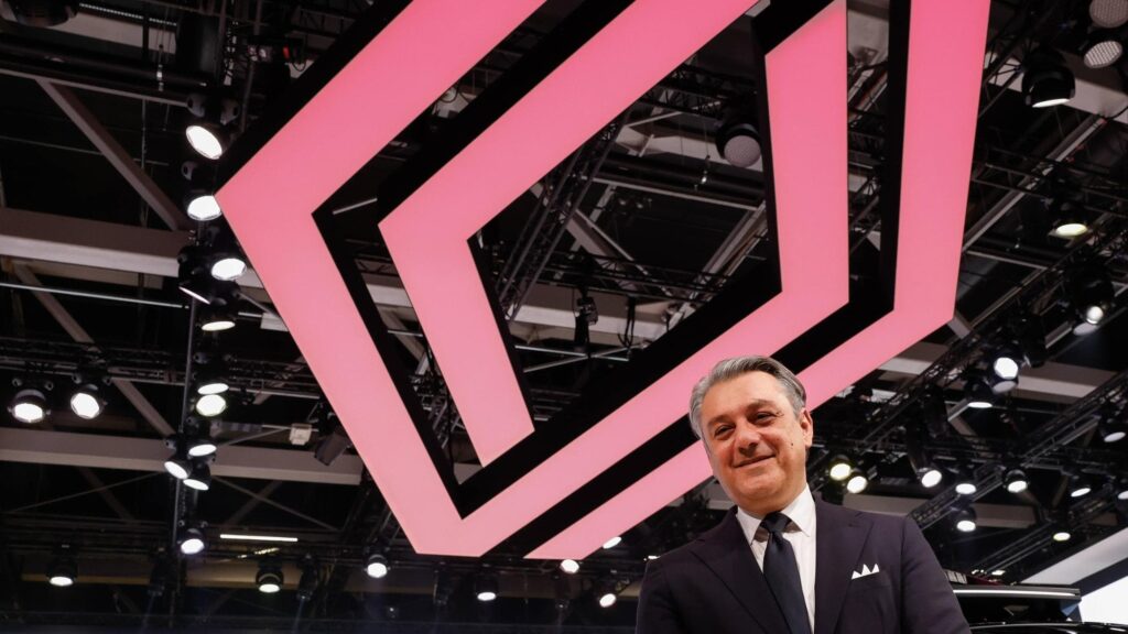De Meo lascia a sorpresa Renault: guiderà il rilancio di Kering