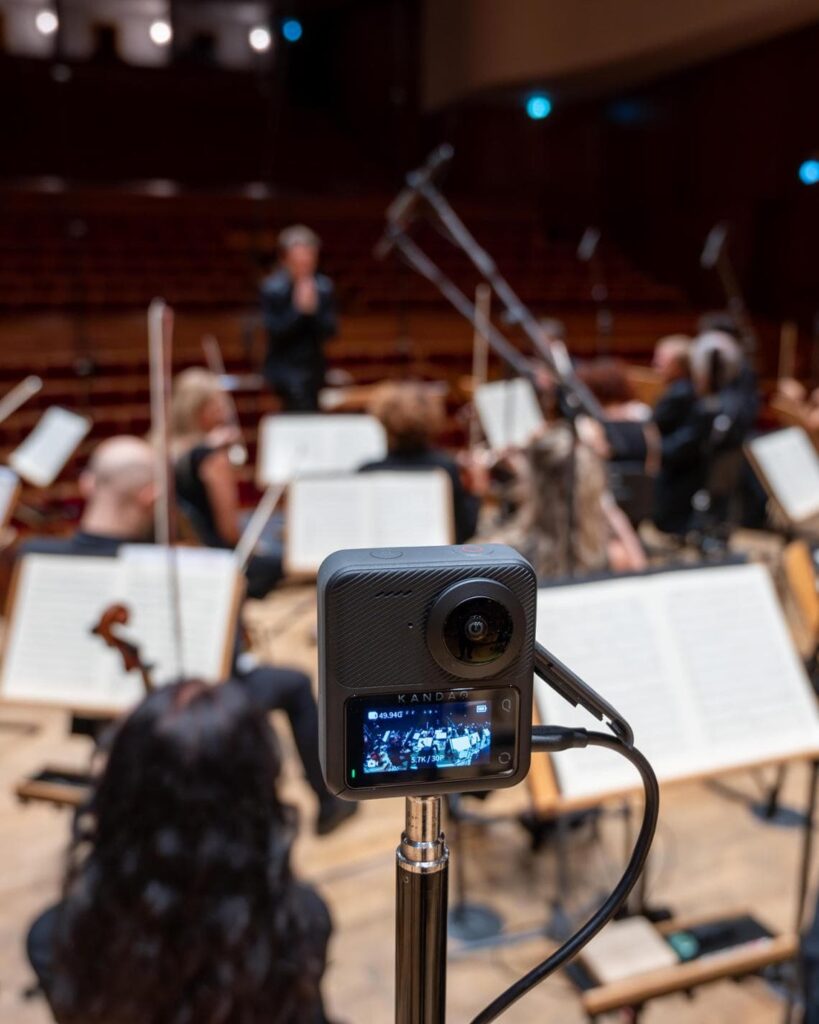 Dentro l'orchestra con la Realtà Virtuali Dentro l'orchestra con la Realtà Virtuali