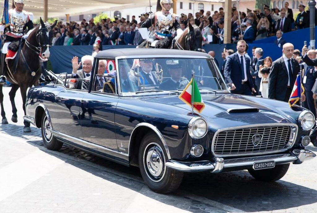 Festa della Repubblica: la Lancia Flaminia accompagna il Presidente nella parata a Roma - News