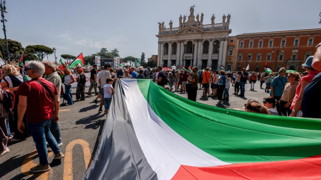 Gaza, la società italiana di diritto internazionale: “Gravi violazioni, l’Europa agisca”