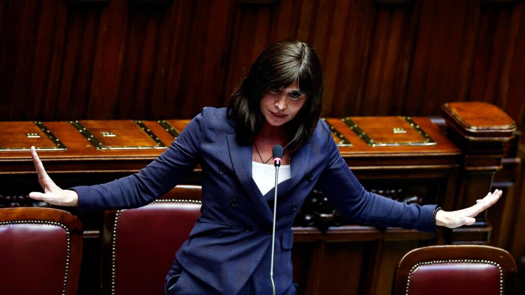 I ricercatori Pnrr alla Meloni: “A fine anno finiscono i nostri contratti ed emigreremo all’estero”