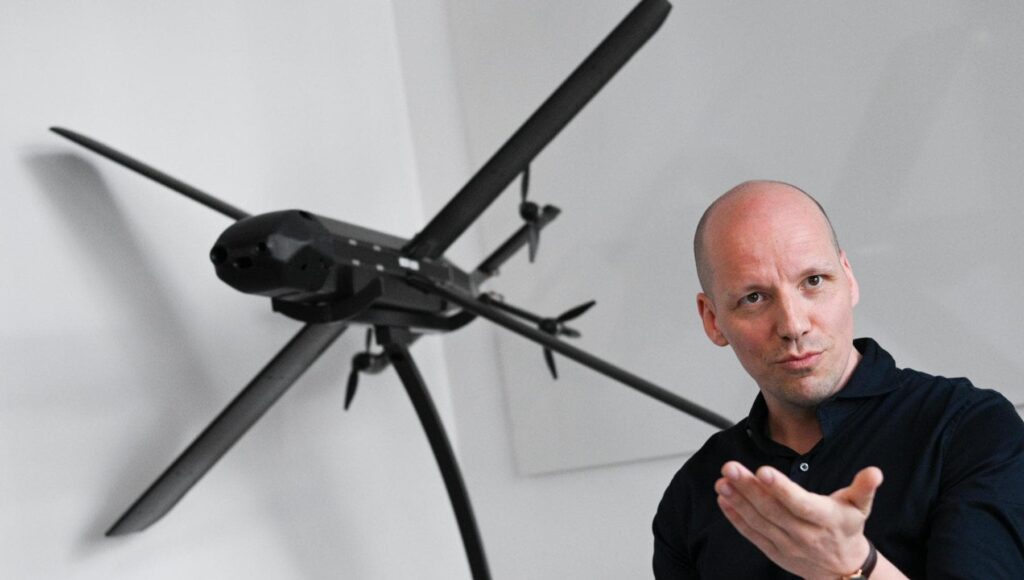 IL Fondatore di Spotify Investe 600 Milioni in una startup Che fa droni militari