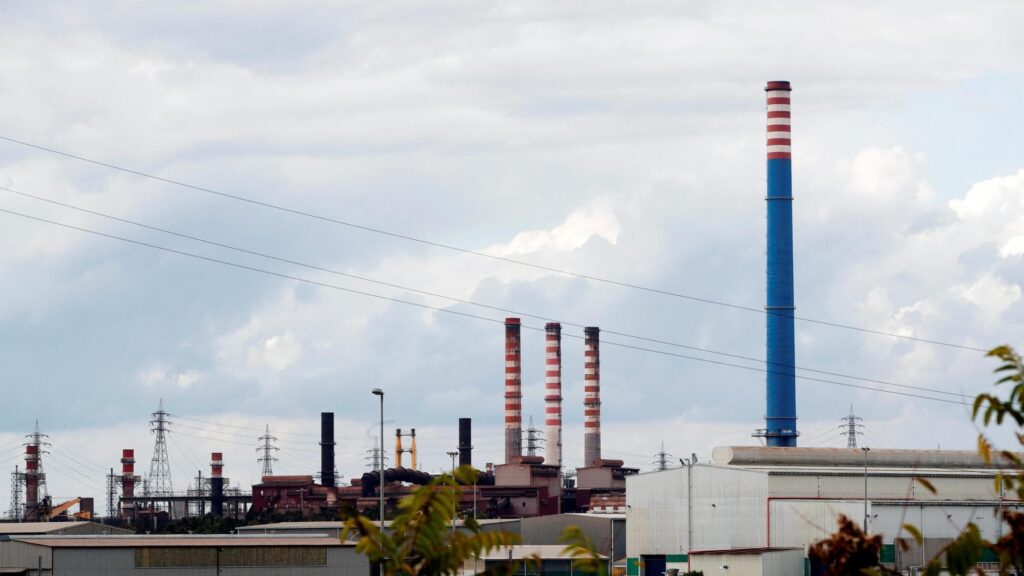 Il sindaco di Taranto ha dubbi sul piano di rilancio dell’ex Ilva: "Poche garanzie”