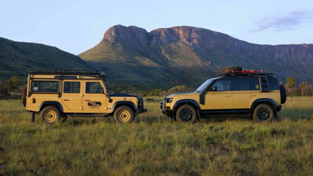 Land Rover Defender Trophy Edition: tributo al leggendario Camel Trophy, è gialla o verde - News
