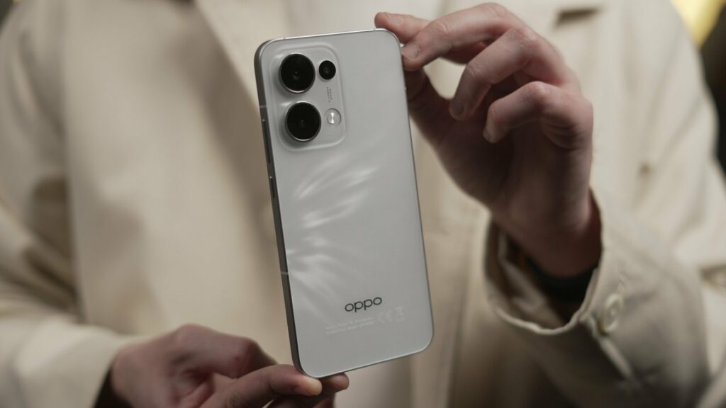 Oppo Reno 15 e Pro, è Già tempo di Rumor: Più Compatti e Con Fotocamera Migliore