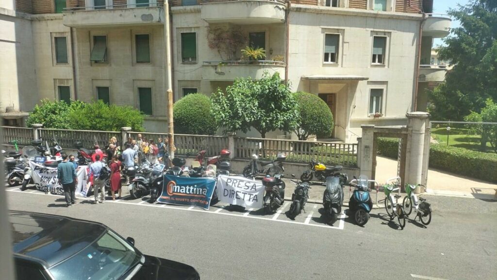 Programmi Rai Giusto Contratto in presidio, ‘no ad accordo TgR’ – Tv Programmi Rai Giusto Contratto in presidio, 'no ad accordo TgR' - Tv