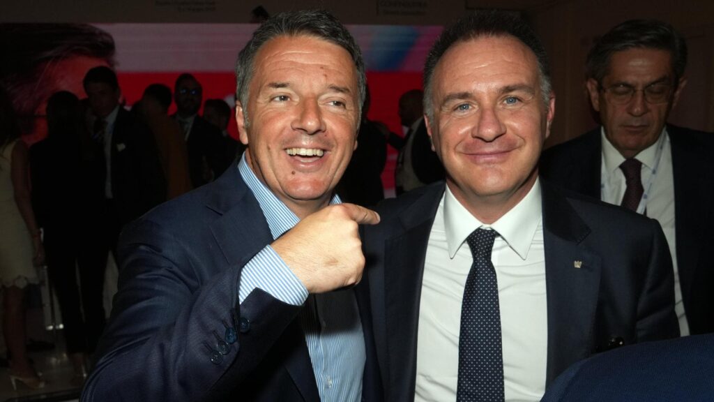 Renzi contro il golden power su Unicredit
