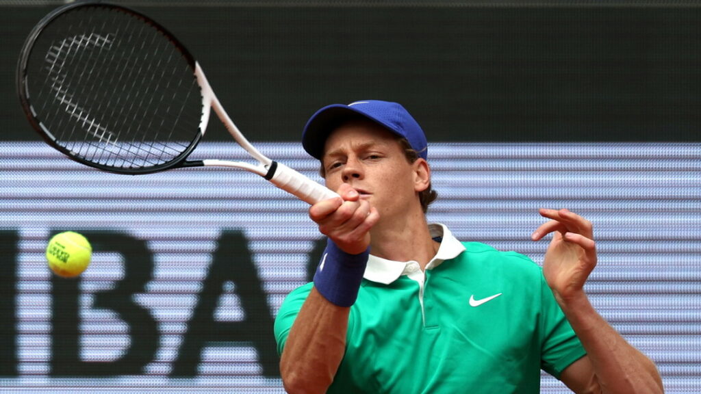 Roland Garros: Sinner travolge anche Bublik, è in semifinale a Parigi - Notizie