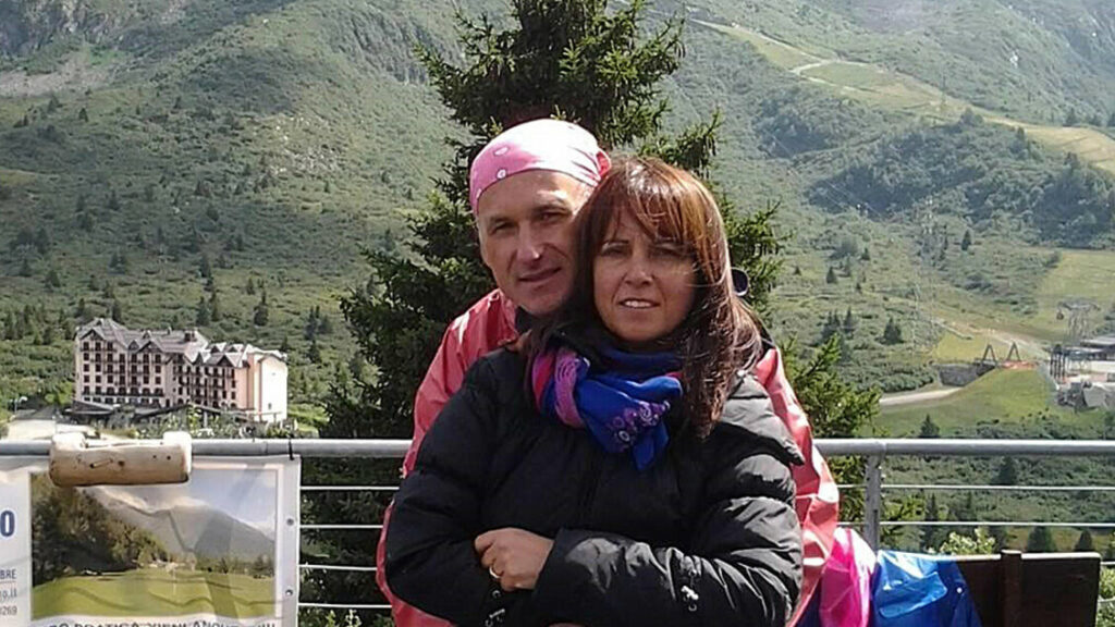 Tornano dalla laurea della figlia, muoiono in uno scontro sulla A1 - Notizie