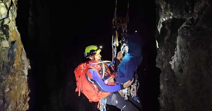 Tre Cime di Lavaredo: due alpinisti bloccati sulla via Comici, recuperati dal soccorso alpino – Cronaca Tre Cime di Lavaredo: due alpinisti bloccati sulla via Comici, recuperati dal soccorso alpino - Cronaca