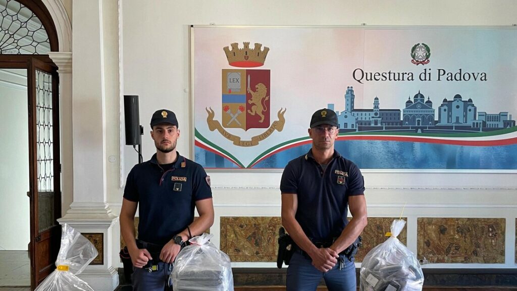 Affitta seconda casa come deposito di droga, arrestato a Padova - Notizie