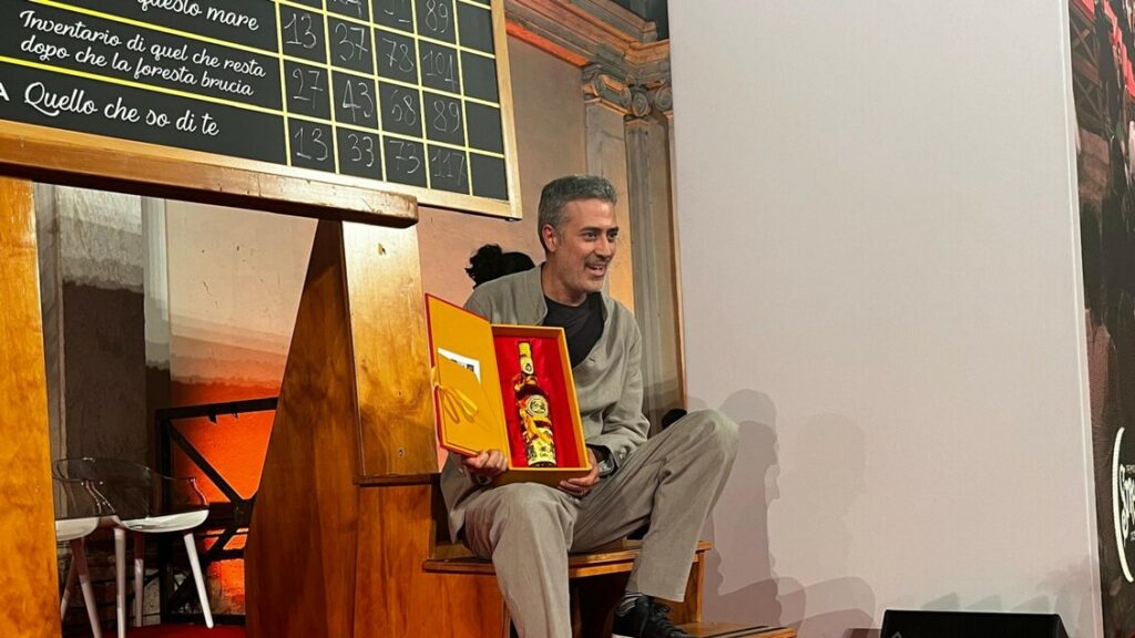 Andrea Bajani vince il Premio Strega 2025 - Libri