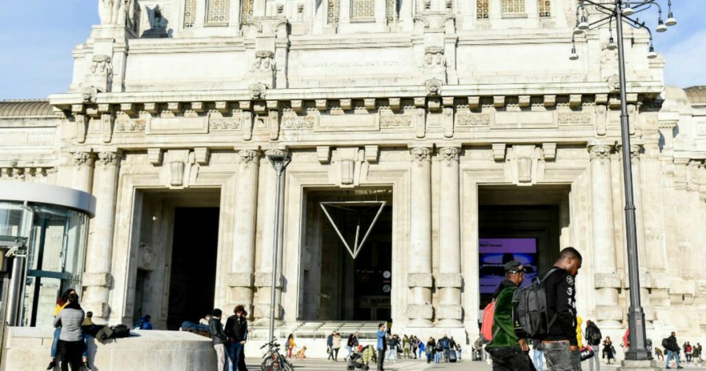 Arrestato a Milano francese ricercato per l'omicidio di madre e fratello