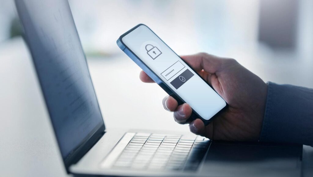 Controllerare le email Aziendali: Dalla Cassazione Conferme e Qualche Dubbio per la Cybersecurity