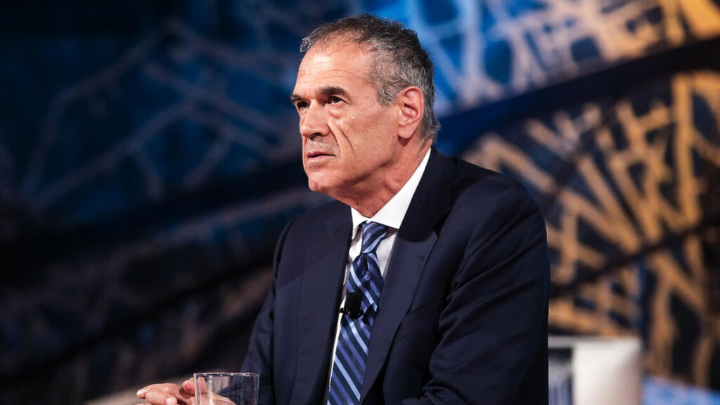 Cottarelli, da dazi e dollaro impatto 20%, ma non sarà tracollo - Notizie