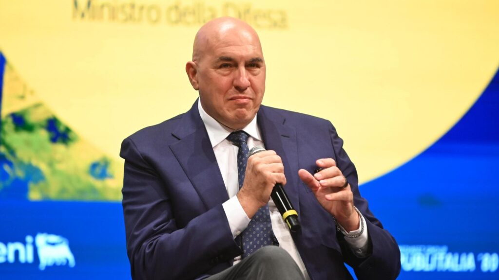Crosetto: “A Milano parte della magistratura vuole sostituirsi al legislatore” Crosetto: “A Milano parte della magistratura vuole sostituirsi al legislatore”