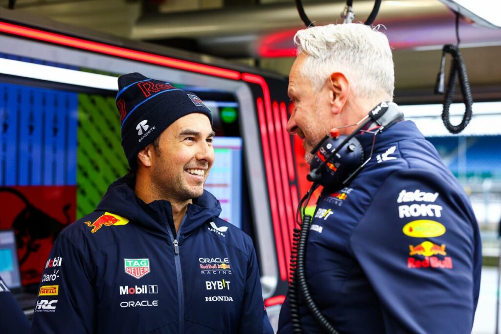 F1. Cadillac punta su Perez, Wheatley lo spinge: “ Non ho dubbi sul suo ritmo e sulla sua velocità". Bottas verso Alpine? - Formula 1