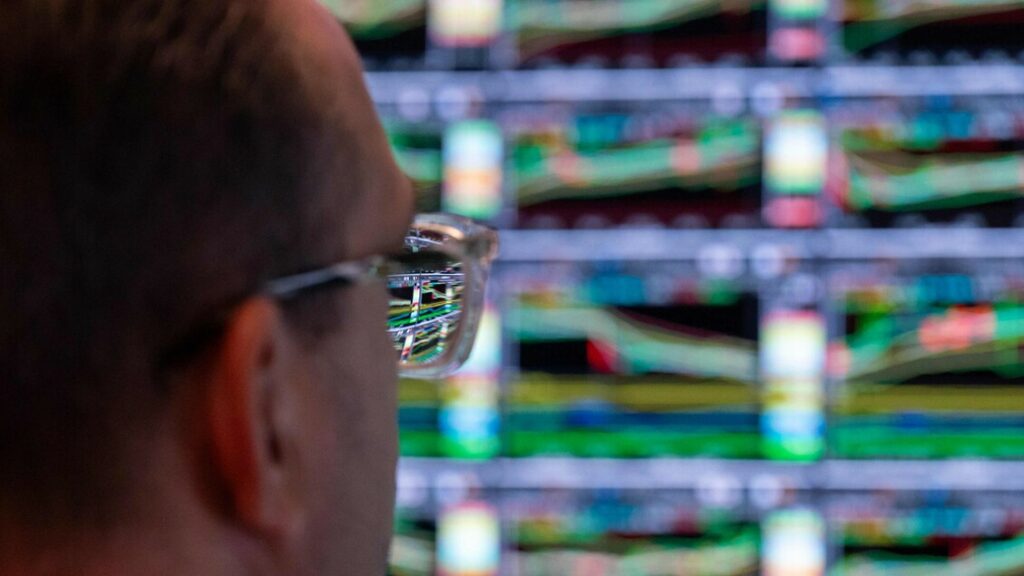 I dazi affondano l'euro, le Borse in apprensione - Notizie