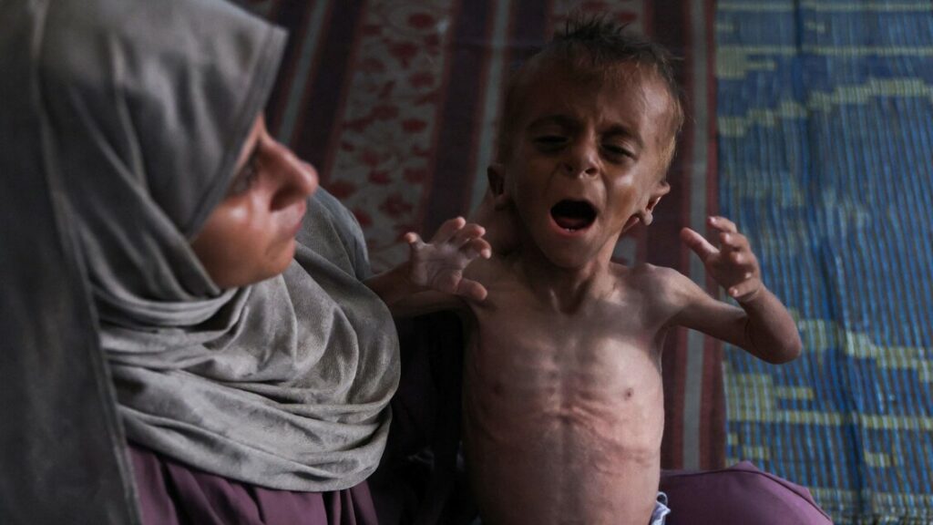 Il reportage - Le mamme di Gaza stremate dai crampi della fame - Notizie