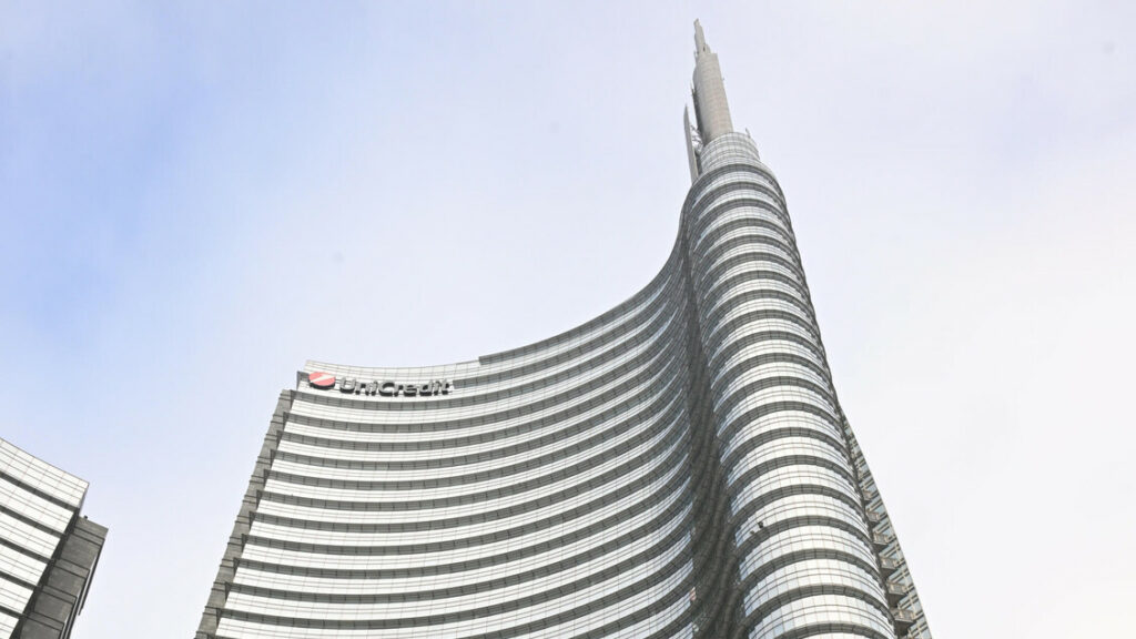L'Ue avverte, 'rischio di revoca del Dpcm su Unicredit' - Notizie