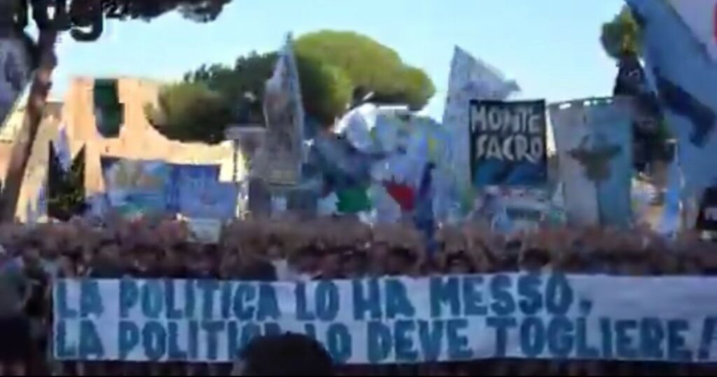 La politica lo ha messo e ora deve toglierlo "La politica lo ha messo e ora deve toglierlo"