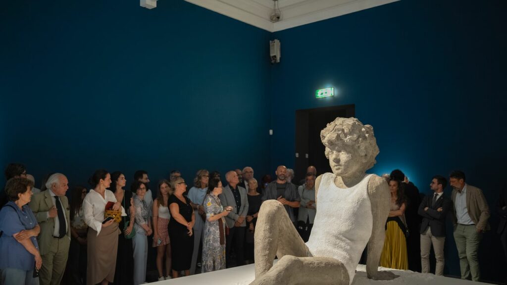 Milano celebra Valerio Berruti: l’inaugurazione di More than kids a Palazzo Reale Vanity Fair Italia