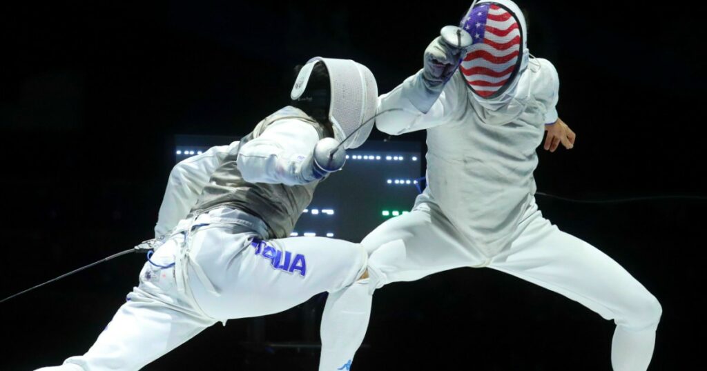 Mondiali di Scherma, Italia oro nella sciabola maschile a squadre: battuta l’Ungheria Mondiali scherma 2025, oro Italia nel fioretto maschile