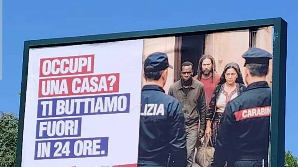 'Occupi casa? Fuori in 24 ore',a Roma polemica su manifesti Lega - Notizie