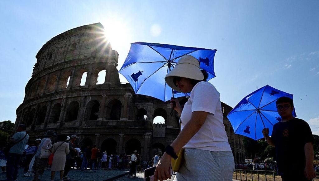Oggi la Terra Si Trova ad Afelio, il Punto Più Lontano dal Sole Eppure Fa Caldissimo. Porché