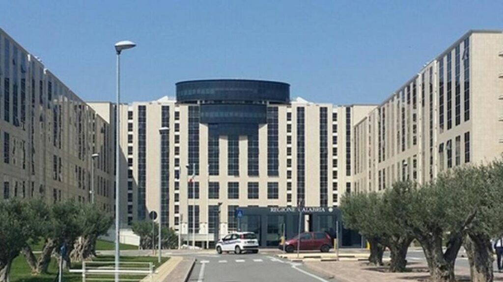 Perquisizione Guardia finanza in uffici Regione Calabria - Notizie