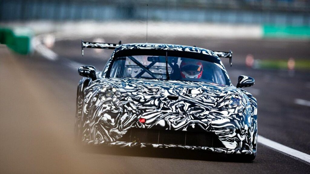 Porsche 911 GT3 Cup 2026: evoluzione radicale nel segno della sostenibilità - News