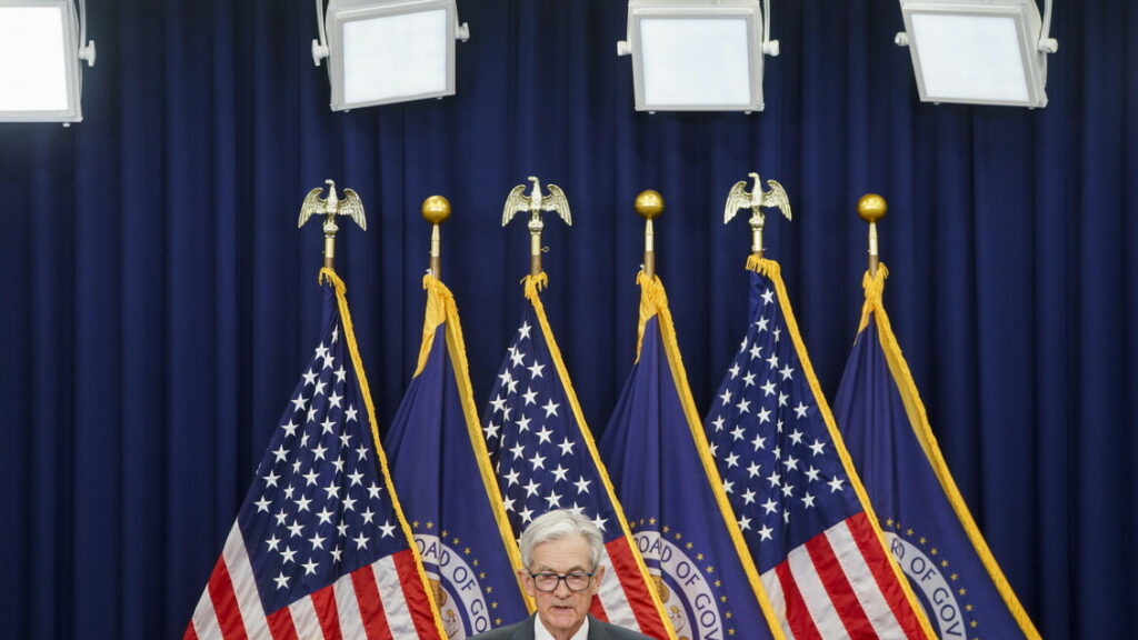 Powell difende indipendenza Fed nonostante le pressioni di Trump - Notizie