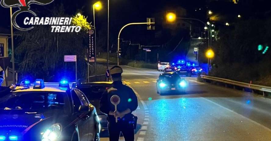 Tragedia sfiorata a Pergine: denunciato un conducente che ha quasi investito il personale di soccorso sul posto per un incidente – Cronaca Tragedia sfiorata a Pergine: denunciato un conducente che ha quasi investito il personale di soccorso sul posto per un incidente - Cronaca