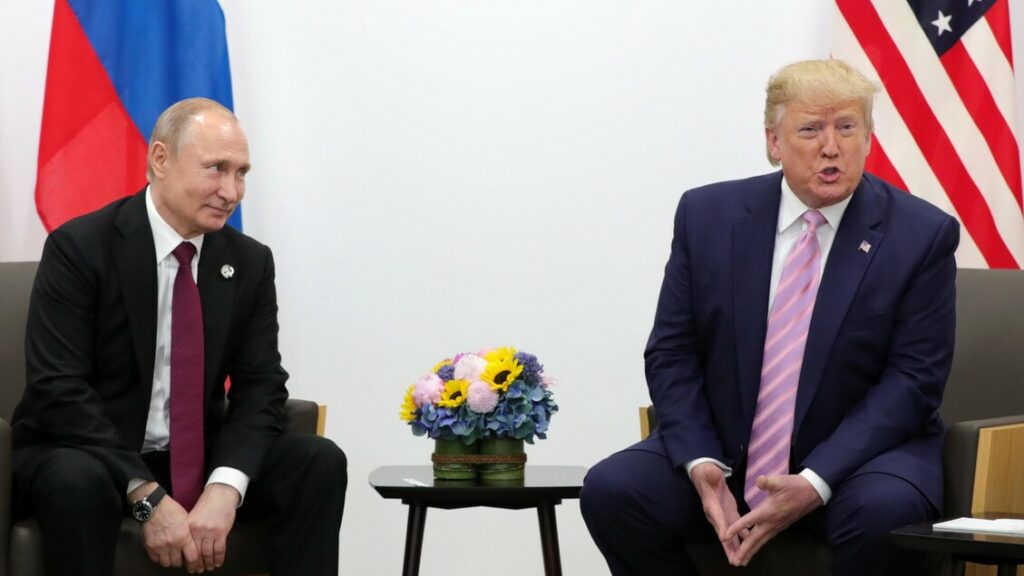 Trump: 'Non sono ancora pronto ad una rottura con Putin'. Il Cremlino: 'Avanti con la guerra' - Notizie