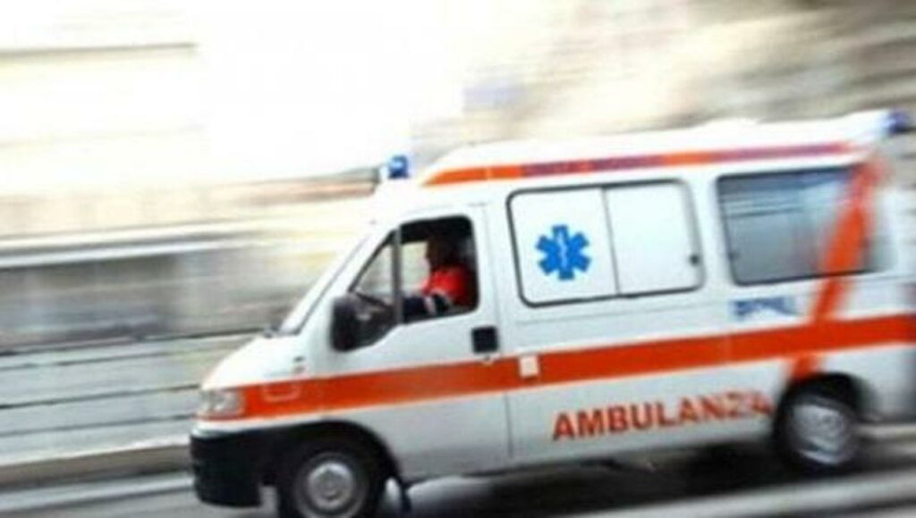 Turista cade dalla finestra di un hotel di Rapallo e muore