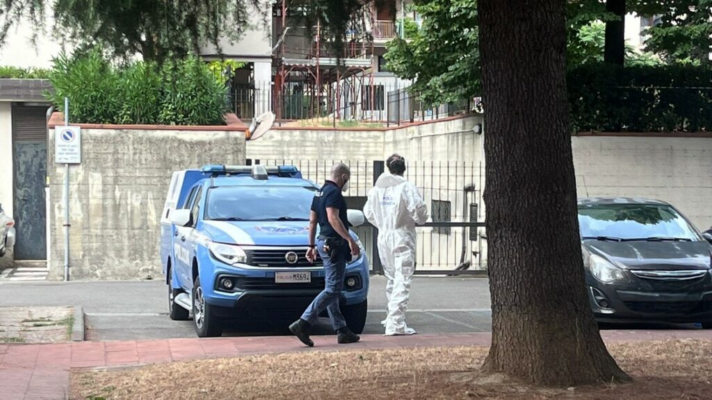 Uomo trovato morto, un altro soccorso in residence Prato - Notizie