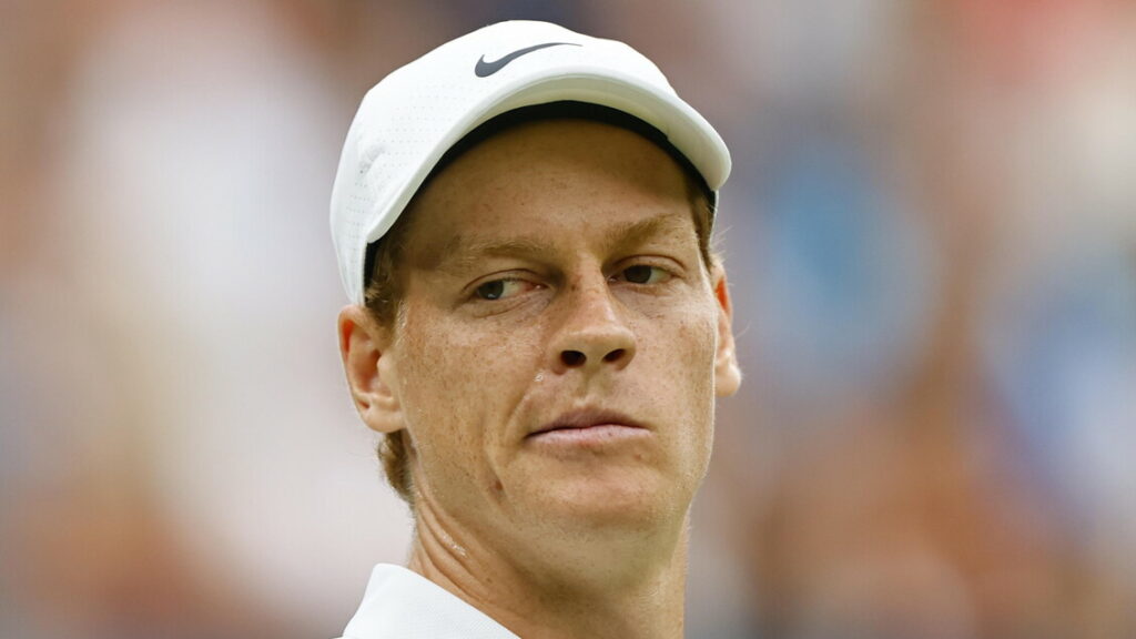 Wimbledon: Sinner-Martinez 1-0 (6-1/3-2) si gioca il secondo set DIRETTA - Tennis