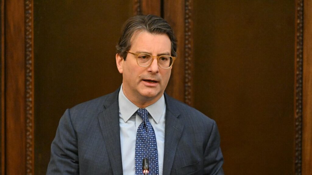 Barrese (Intesa), serve patto pubblico-privati per crescere - Notizie