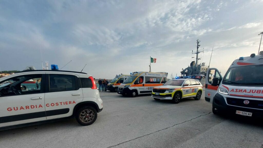 Cade dalla barca a vela e viene ucciso dall'elica ad Ancona - Notizie
