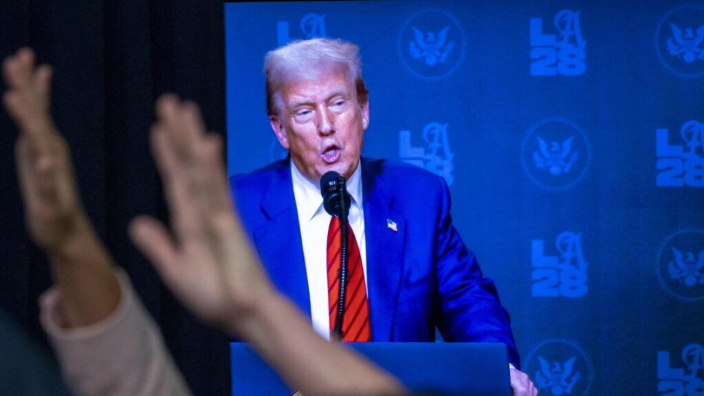 Il New York Times: 'Trump vuol vedere Putin e Zelensky la prossima settimana' - Notizie