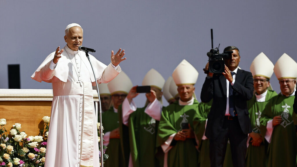 Il Papa al Bambino Gesù, visita pellegrino malato - Notizie